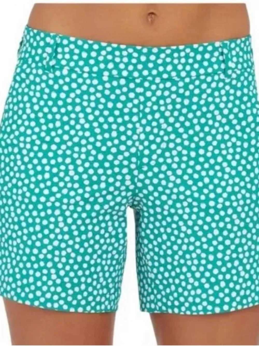 SPANX 6” Polka Dot Kelly Green Sunshine Shorts